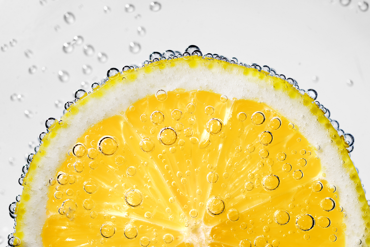 health benefits of drinking lemon water