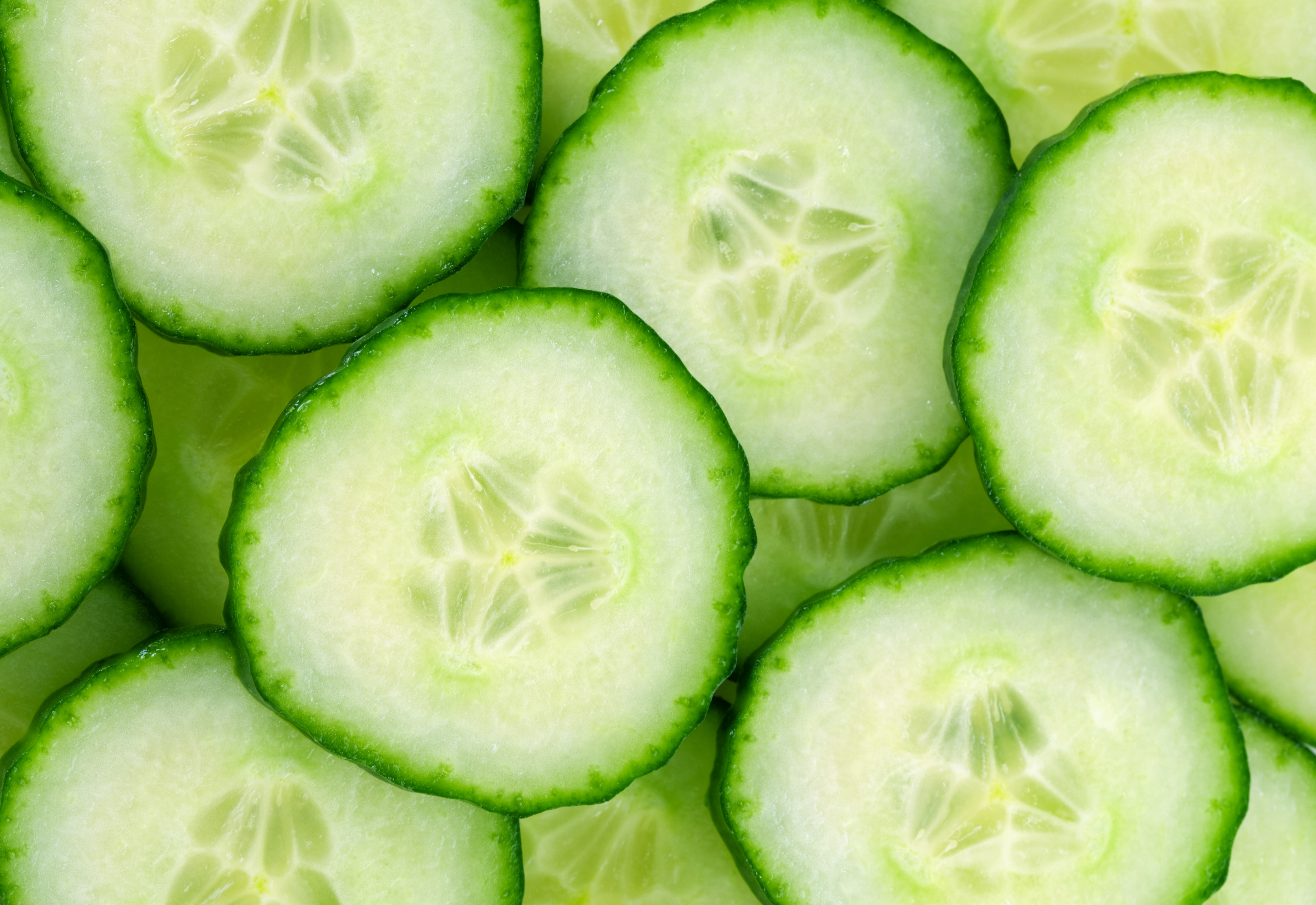 11 Amazing Benefits of Eating Cucumbers