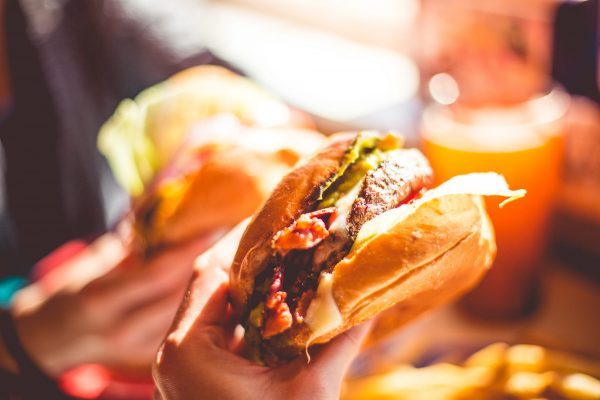 HOW TO TACKLE BINGE EATING