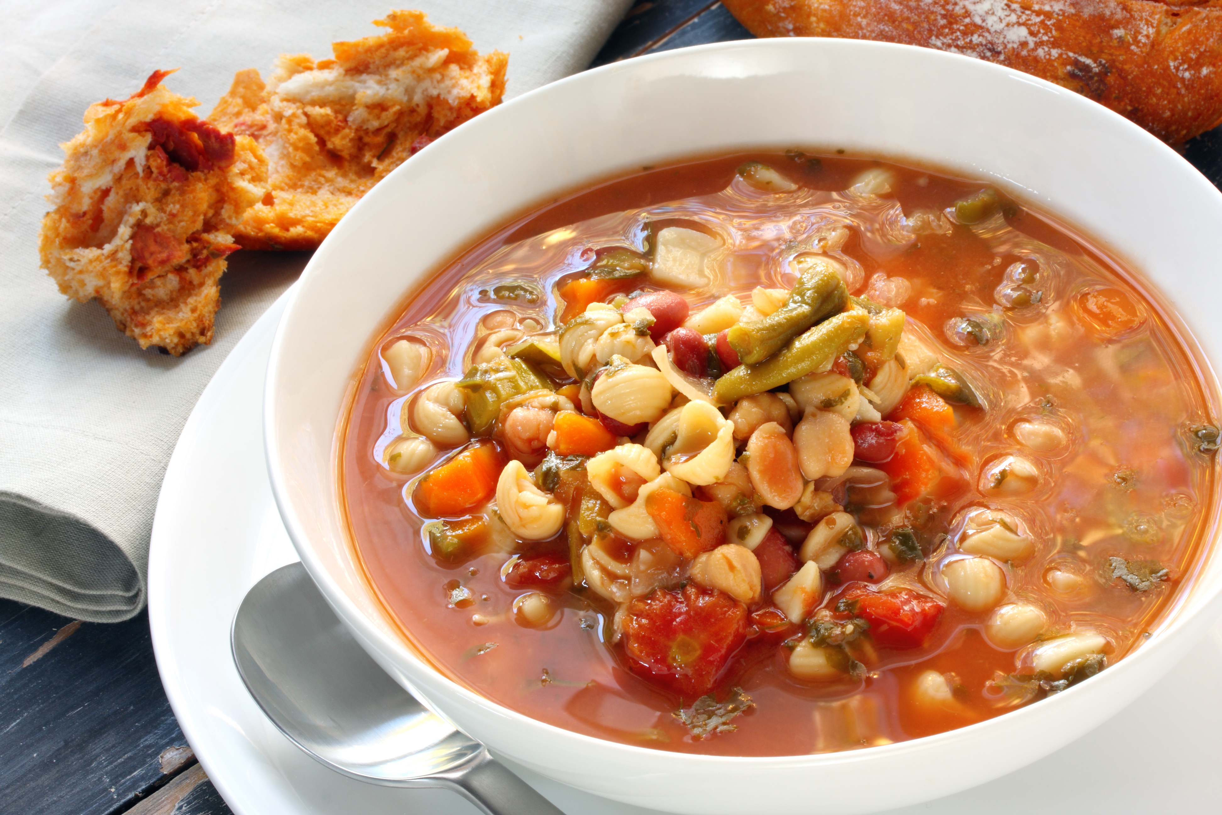 Homemade Vegetable Minestrone Soup