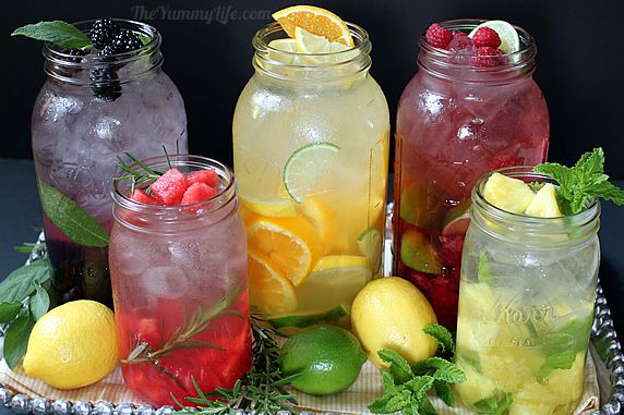 How to Enjoy Water with Our 4 Healthy Drink Recipes