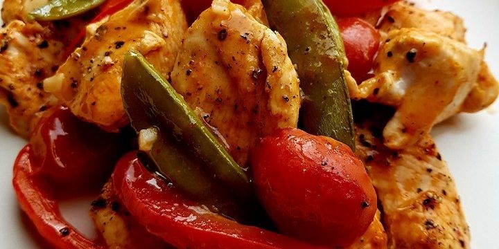 Cajun Chicken Vegetable Tray Bake