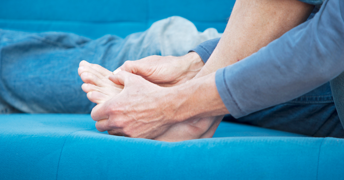 Symptoms of Gout & How To Treat Gout